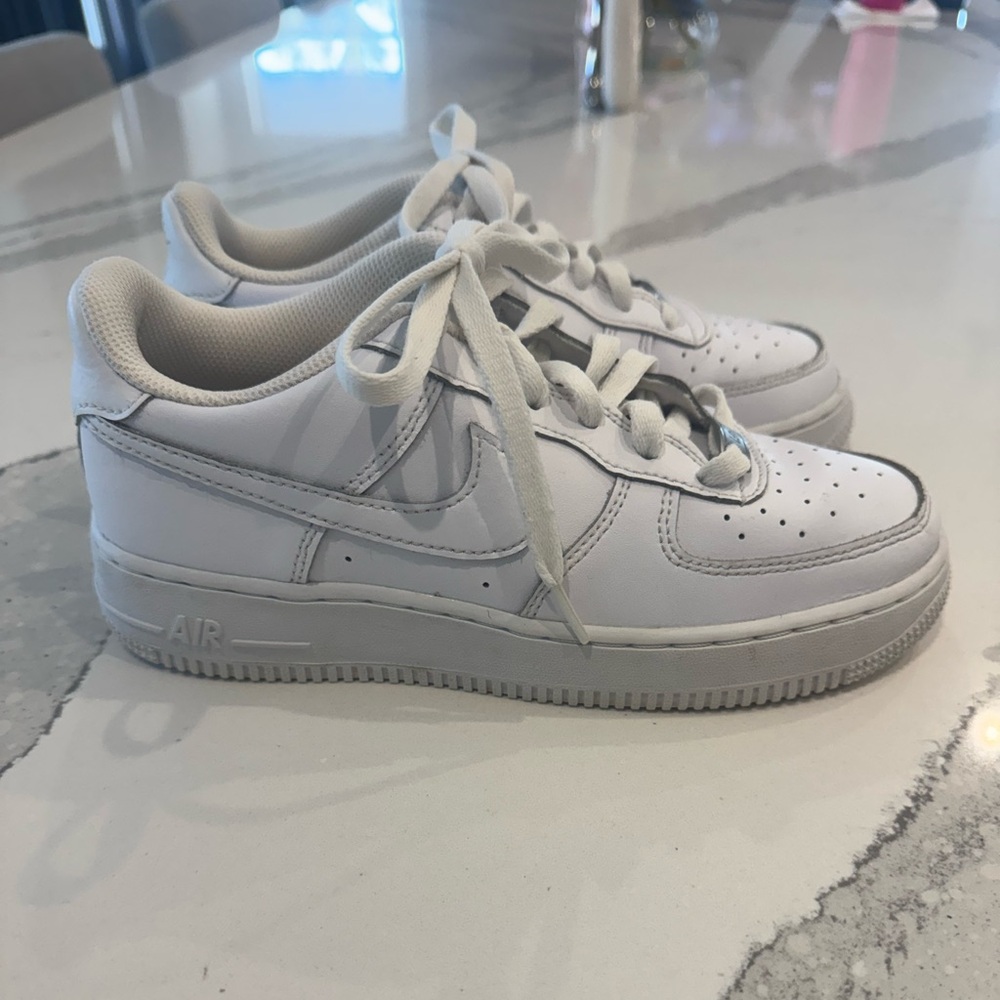 Nike Air Force 1 Low White Sneakers Size 6Y Women 7.5-8
